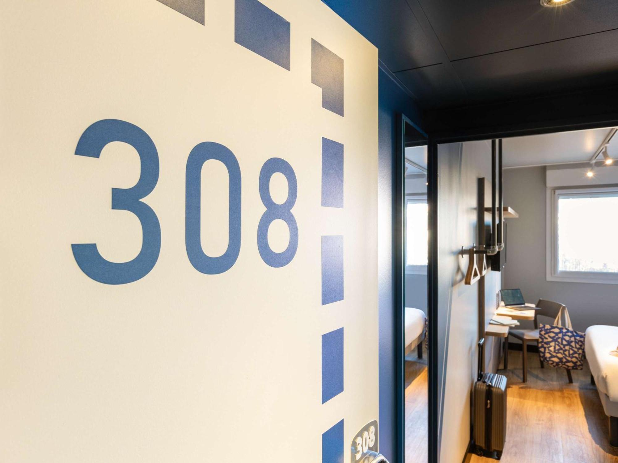 Ibis Budget Saint Die Des Vosges Exterior photo